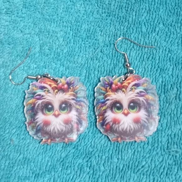 Colorful Owl Earrings Dangle Wire Multicolor - Picture 3 of 3